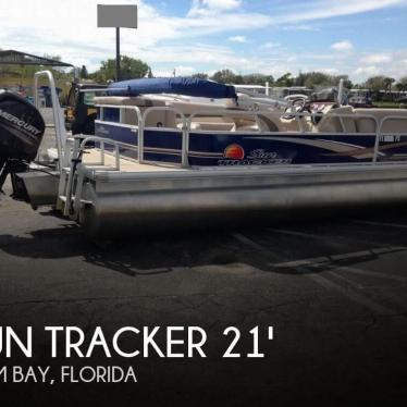 2014 Sun Tracker party barge 20 dlx