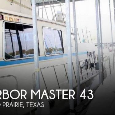 1981 Harbor Master 43