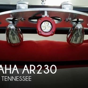 2005 Yamaha ar230