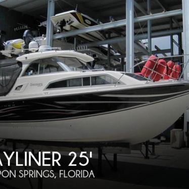 2013 Bayliner 266 discovery