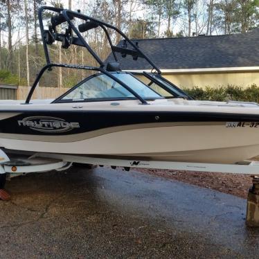 2003 Correct Craft 206 limited edition bow rider