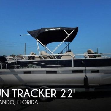 2013 Sun Tracker fishin' barge 22 dlx