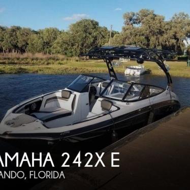 2017 Yamaha 242x e