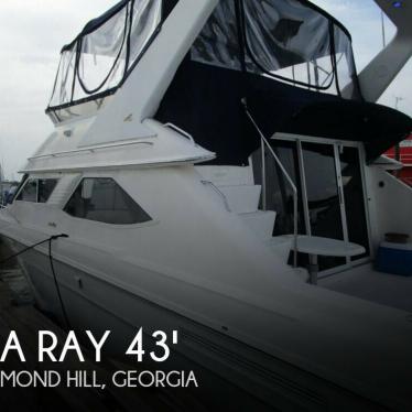 1996 Sea Ray 440 express bridge
