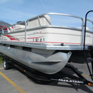 2004 Sun Tracker party barge 18