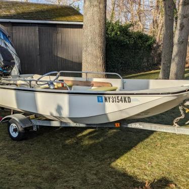 1981 Boston Whaler 40hp 2 cycle 2 cylinder