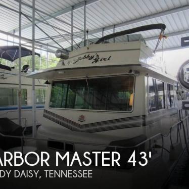 1988 Harbor Master 43 house boat