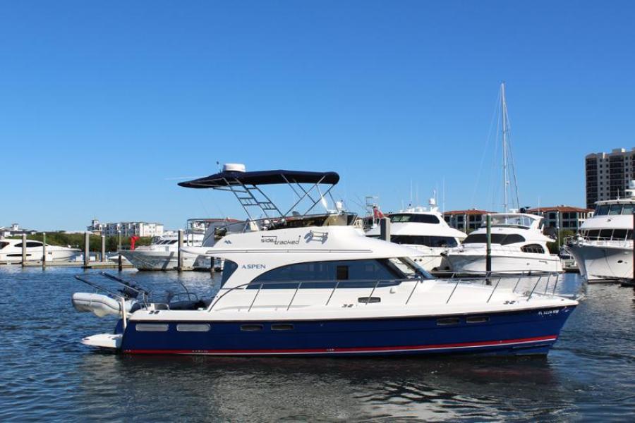 2019 Aspen 42 power catamaran c120