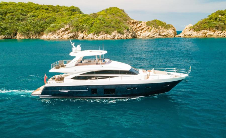 2014 Parker 72 motor yacht