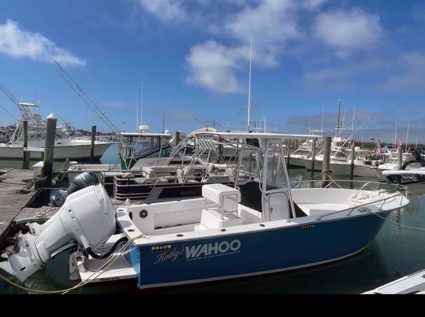 1977 Pacemaker wahoo 26' center console