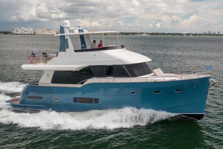 2017 Outer Reef 620 trident