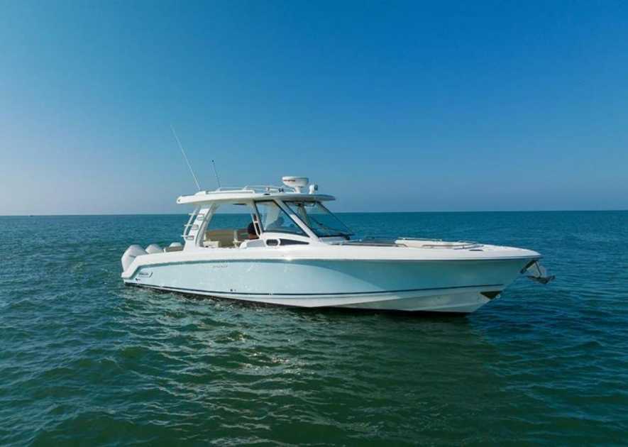 2019 Boston Whaler 350 realm seakeeper equipped