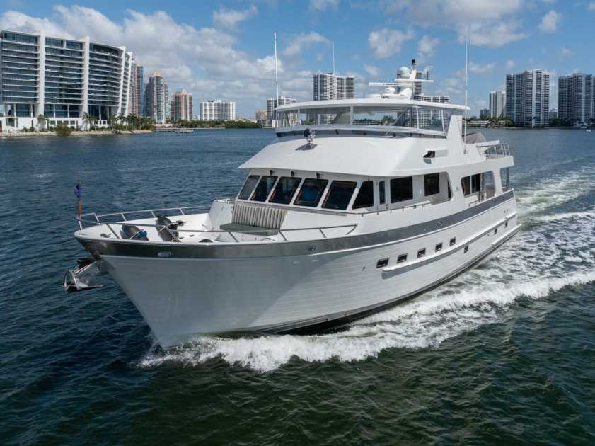2008 Outer Reef 730 motor yacht