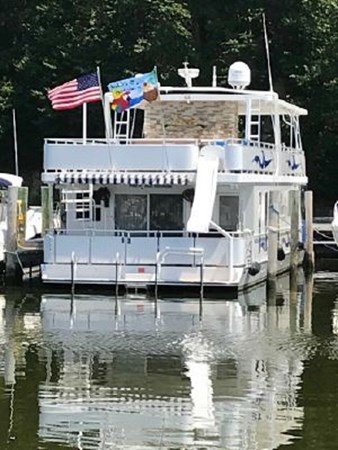 2017 Sumerset Houseboats
