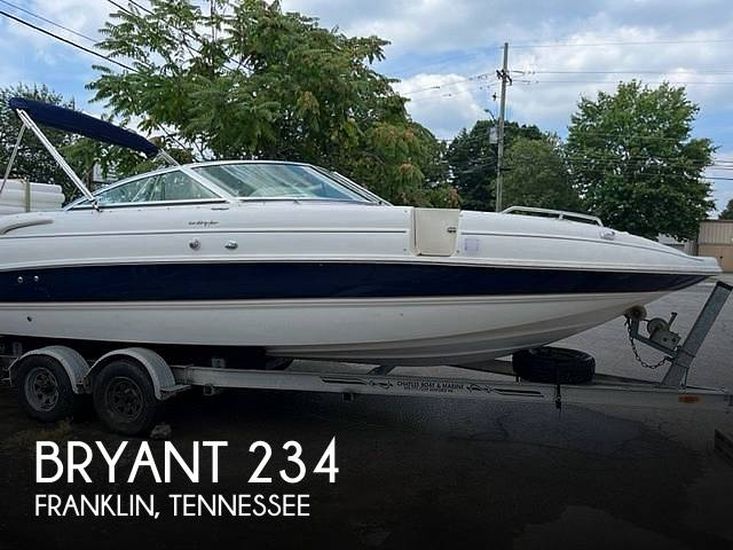 2003 Bryant 234 deckboat