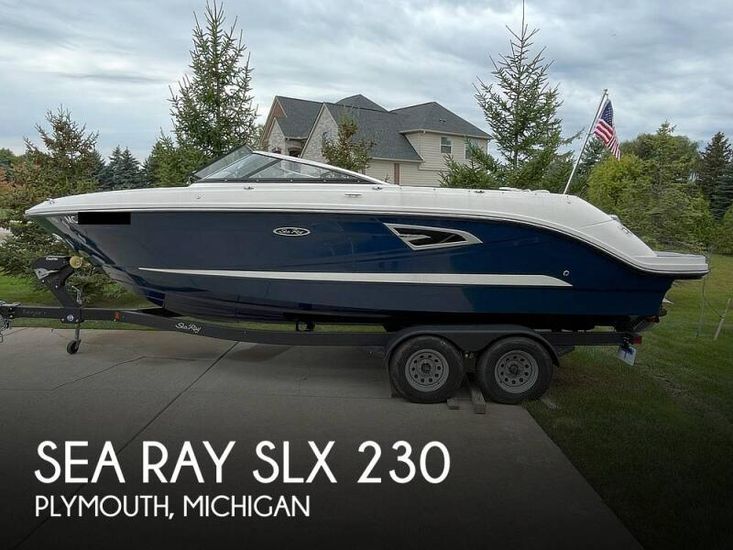 2021 Sea Ray 230 slx