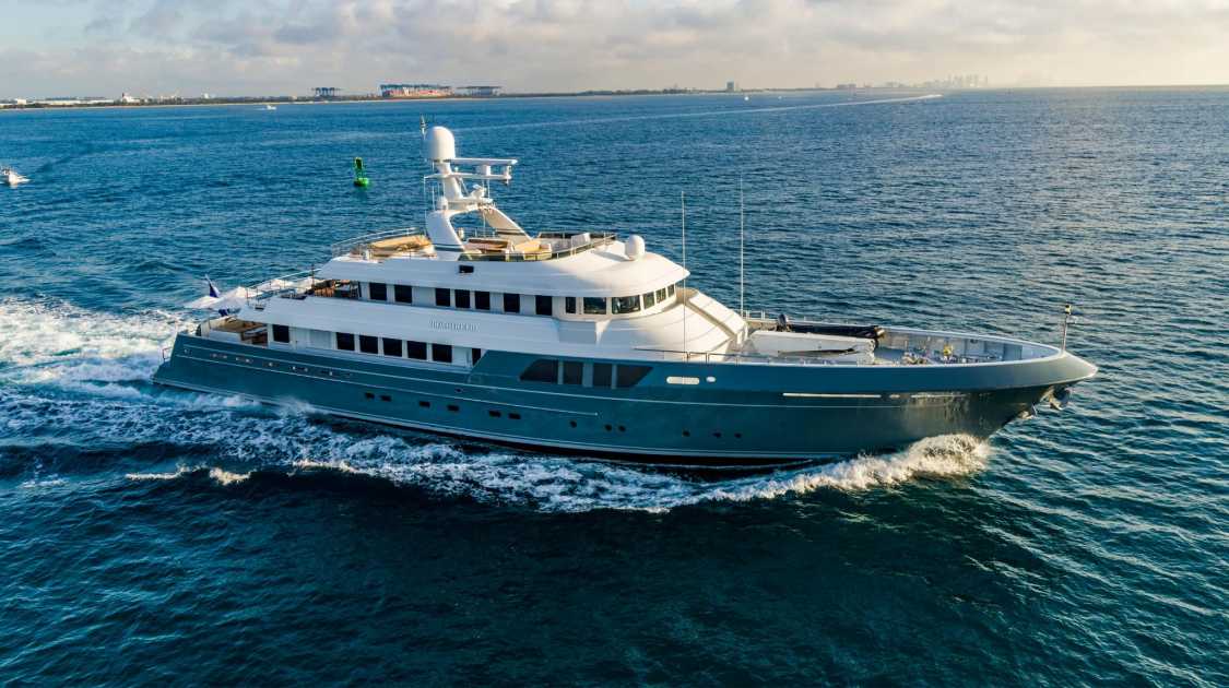 2007 Cheoy Lee expedition motor yacht