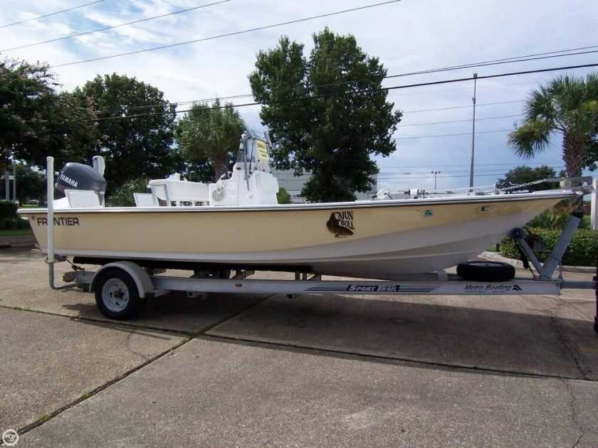 2008 Frontier 210 center console 21