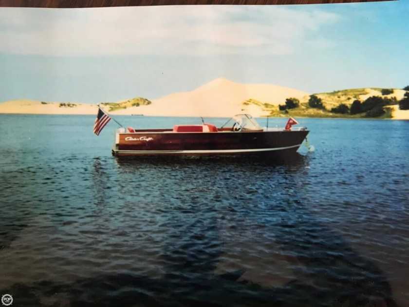 1959 Grand ski boat 17
