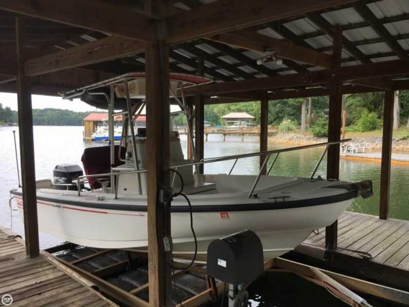 1999 Boston Whaler outrage 20 limited edition