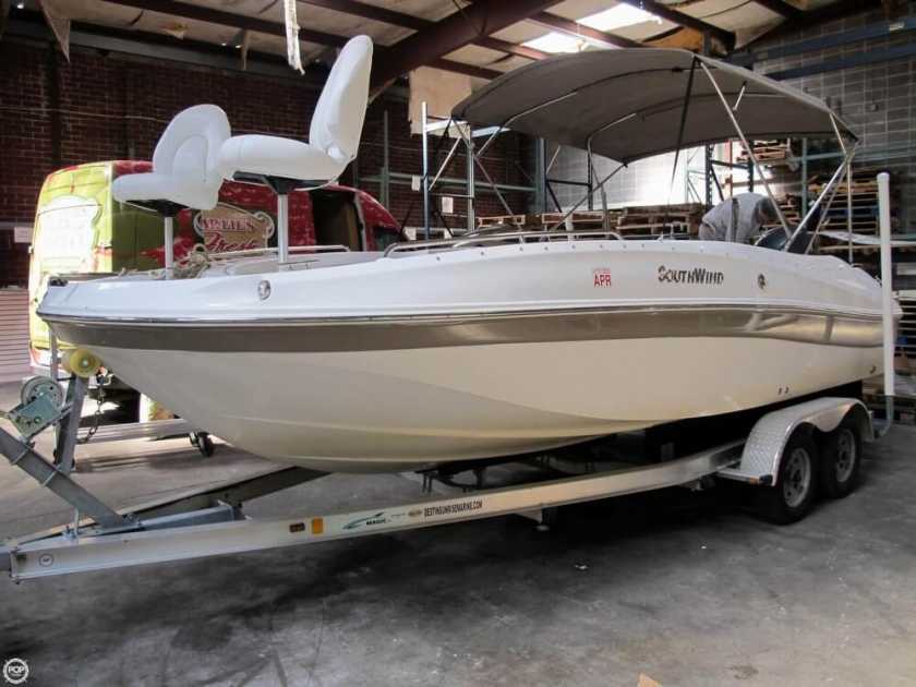 2013 Southwind 200sd deck boats