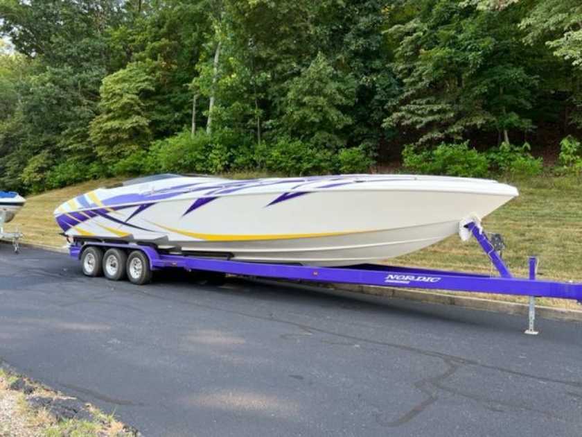 2004 Nordic 35' flame