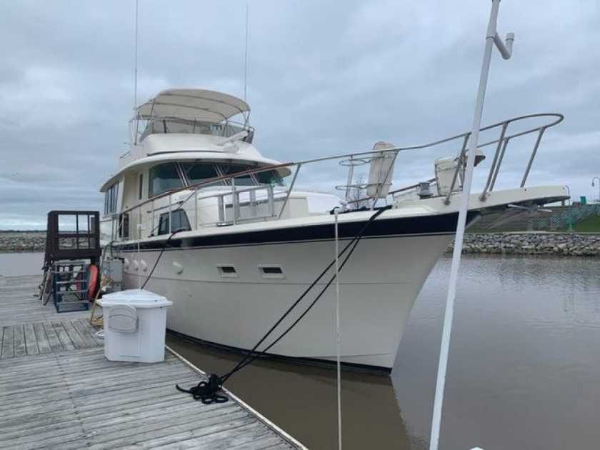 1985 Hatteras 53 extended deck