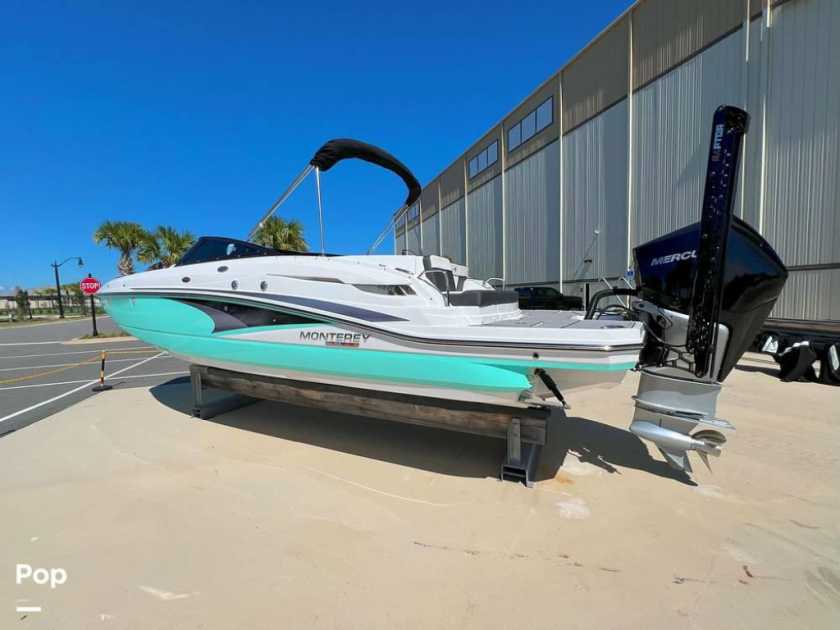 2022 Monterey sport boat m65
